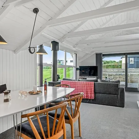 Aksinja - 250m To The Fjord By Interhome *