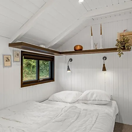 Nyaraló Aksinja - 250m To The Fjord By Interhome